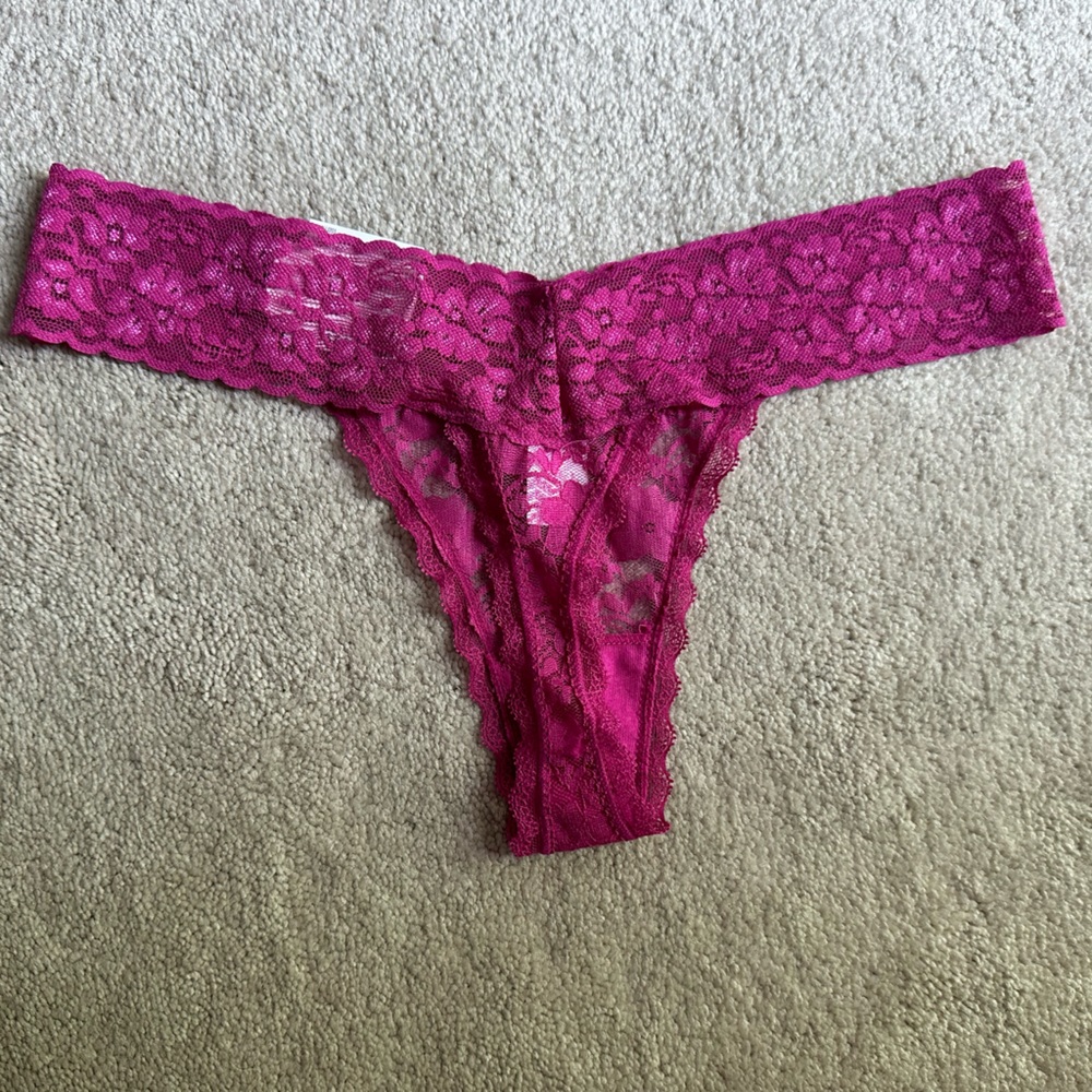 FREE w/ Purchase! - Jasmine & Ginger Thong - Size Small - Picture 2 of 3